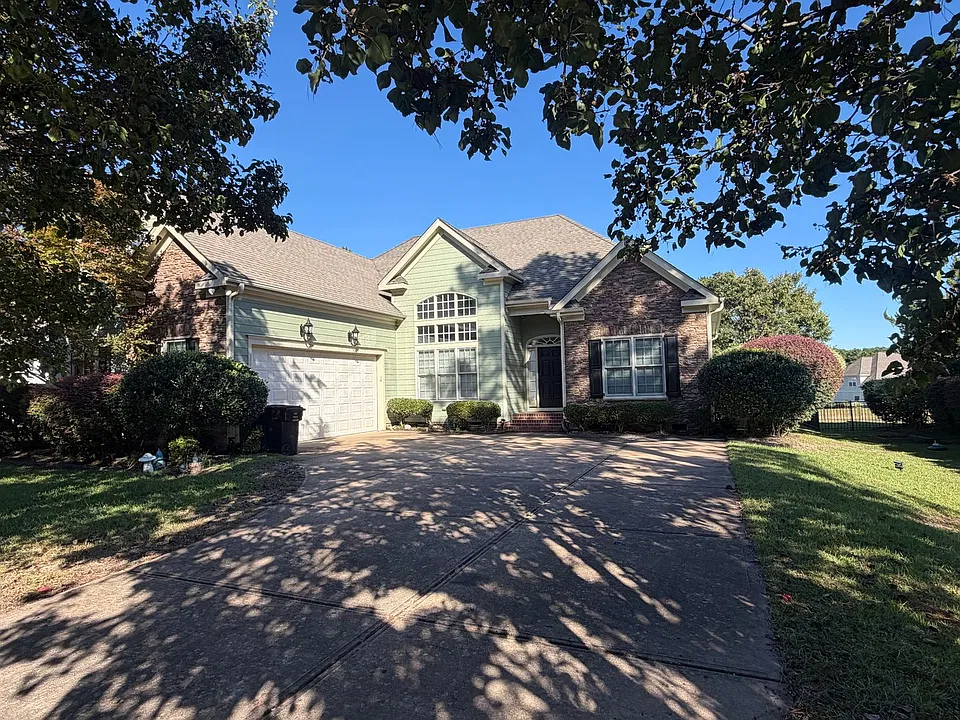 238 Falling Water Rd