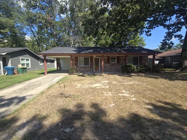 3908 American Manor Dr, Little Rock, AR 72209