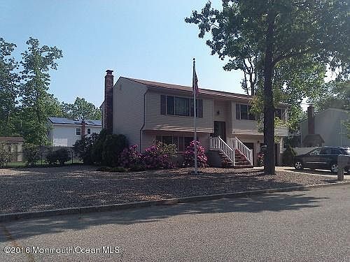 2nd image of 49 Cherie Dr