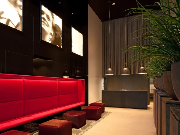 300 East 23rd Street image 12 of 13