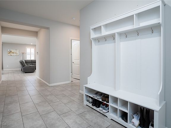 3rd image of 4150 Scorpius Ave
