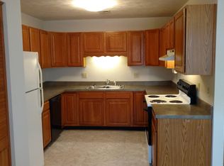 1411 Vine St, Wamego, KS 66547