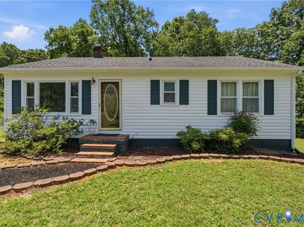 303 W 8th St, Mineral, VA 23117