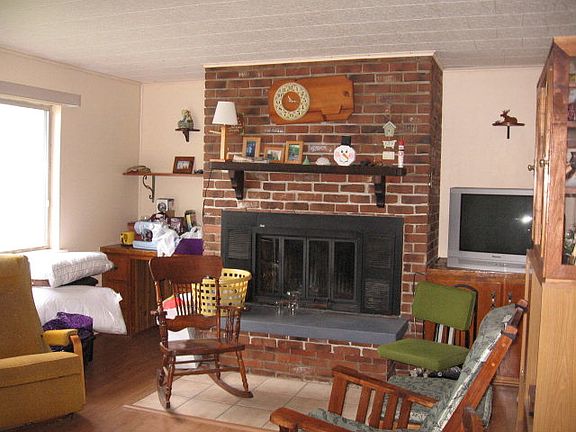 5th image of 2486 Mercer Dr