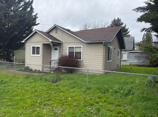 800 SE 12th St, Grants Pass, OR 97526