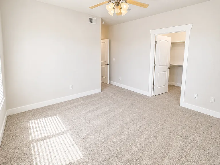 91 W Springview Dr — Photo 17