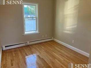 512 Medford St, Somerville, MA 02145