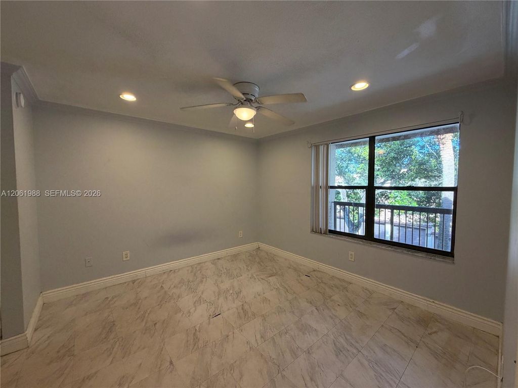 4441 W McNab Rd APT 21, photo 6
