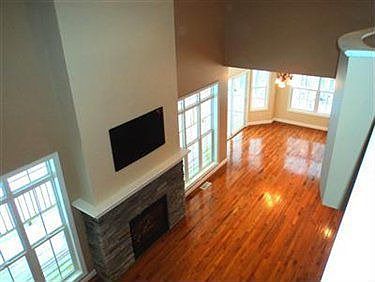 3rd image of 6322 Highridge Dr