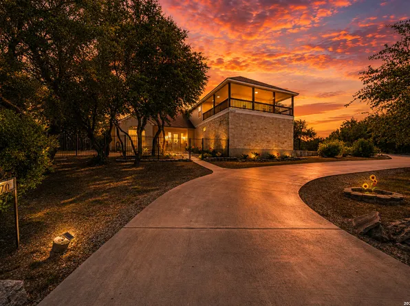 1270 HERITAGE HL, Canyon Lake, TX 78133