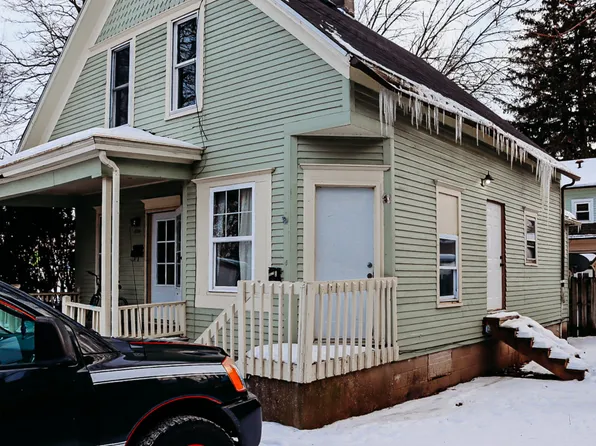 1258 S Galena Ave, Freeport, IL 61032