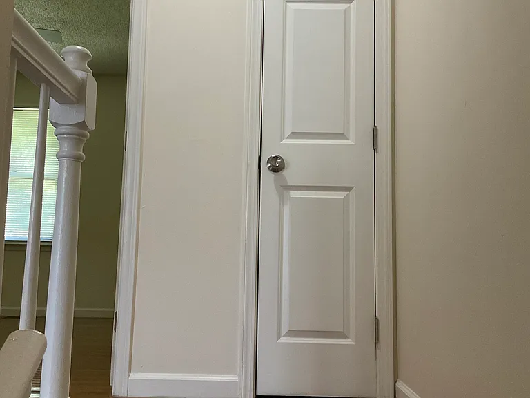 2811 E Oakland Ave #20 — Photo 15