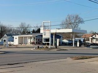 24 S Lincolnway, North Aurora, IL 60542