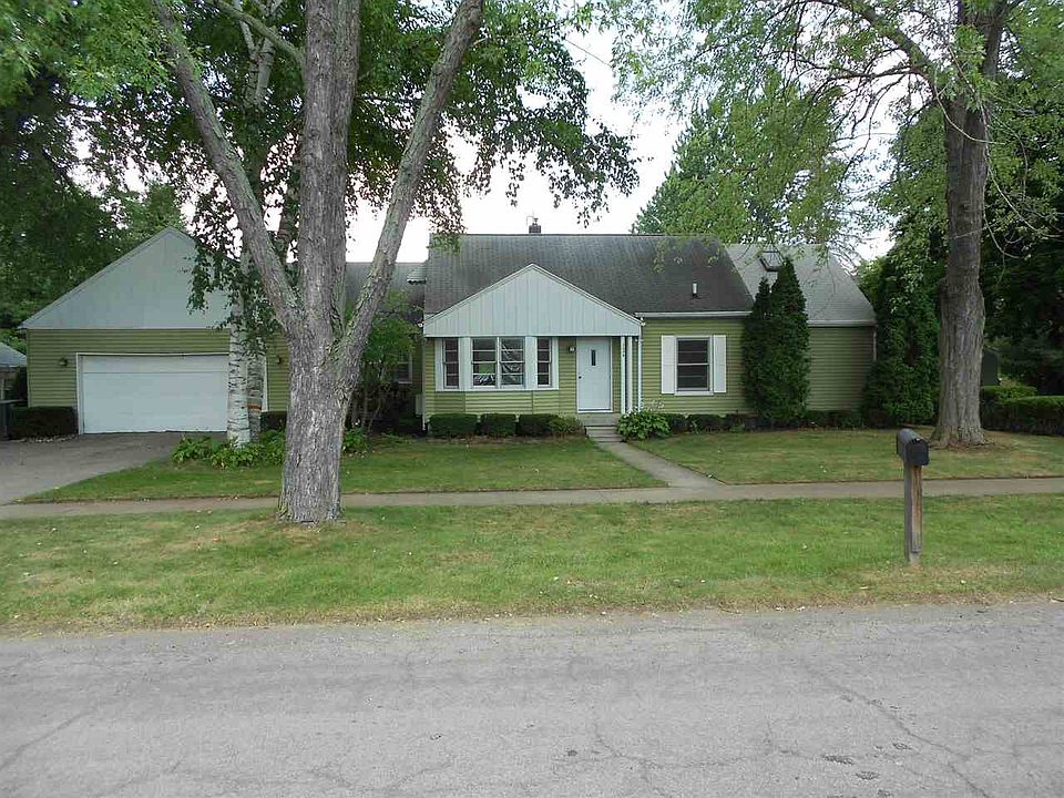 1st image of 2398 Wallace Dr