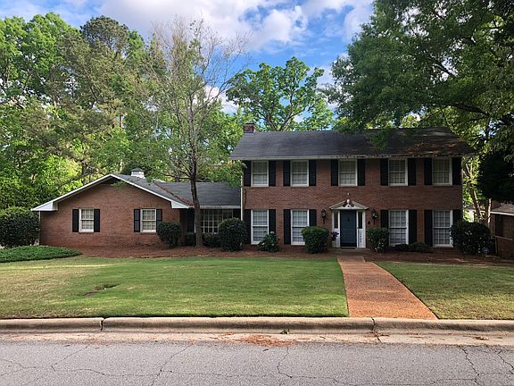 Roadside view of front