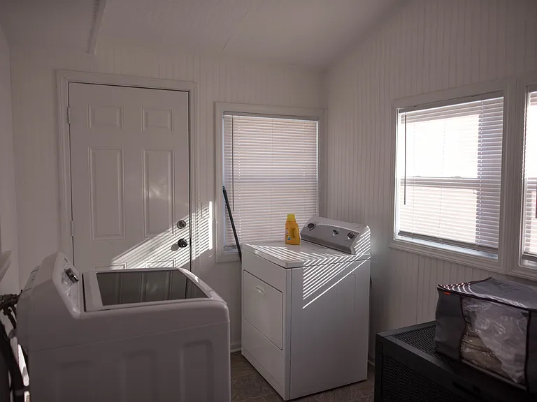 5522 N Bennington Ave — Photo 17