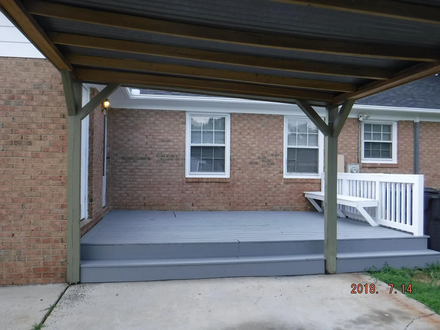 3 bed, 1.5 bath, 1221 sqft, $1,700 — Photo 4