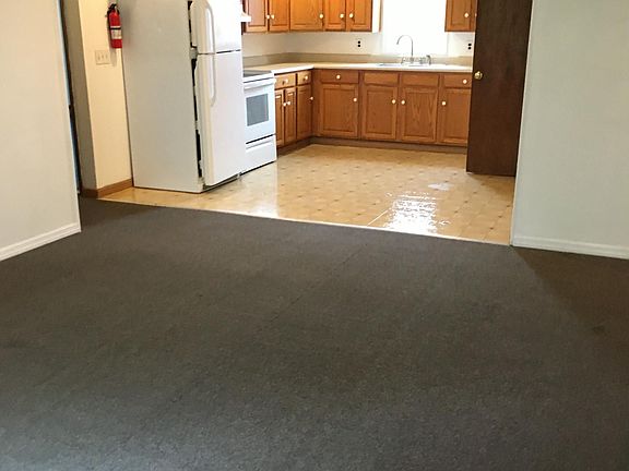 2nd image of 1901 Woodland Rd Floor 2