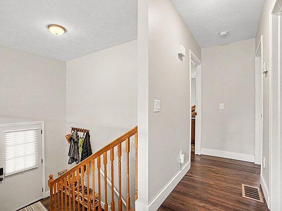 3rd image of 2074 101st Ave