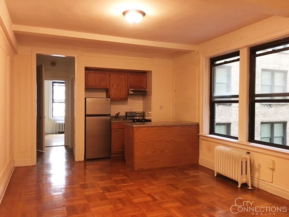 1st image of 305 Lexington Ave APT 7c