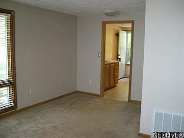 5th image of 2067 Etta Blvd