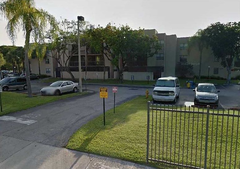 1st image of 10425 SW 112th Ave APT 116-1