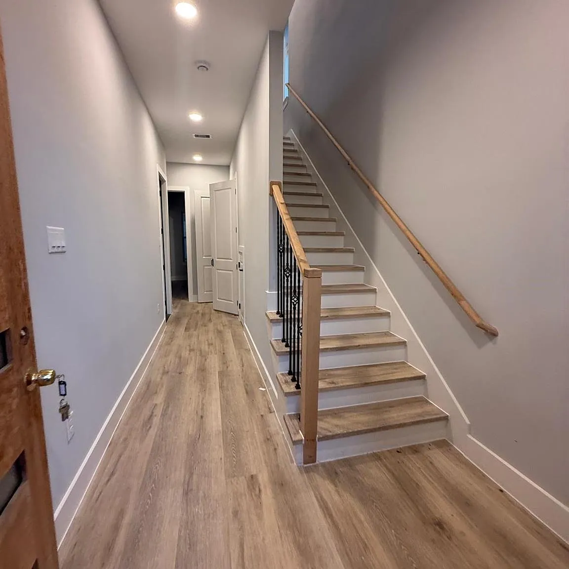 3 bed, 3.5 bath, 1659 sqft, $2,500 — Photo 4