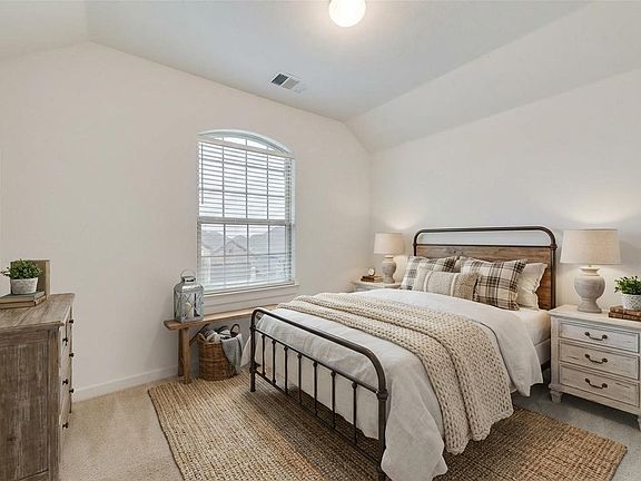 2nd image of 2466 San Marcos Dr