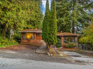 2028 Columbia St, Pt Moody, BC V3H 1Y8