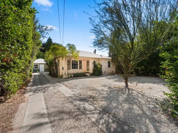 817 Brookside Ave #A, Redlands, CA 92373