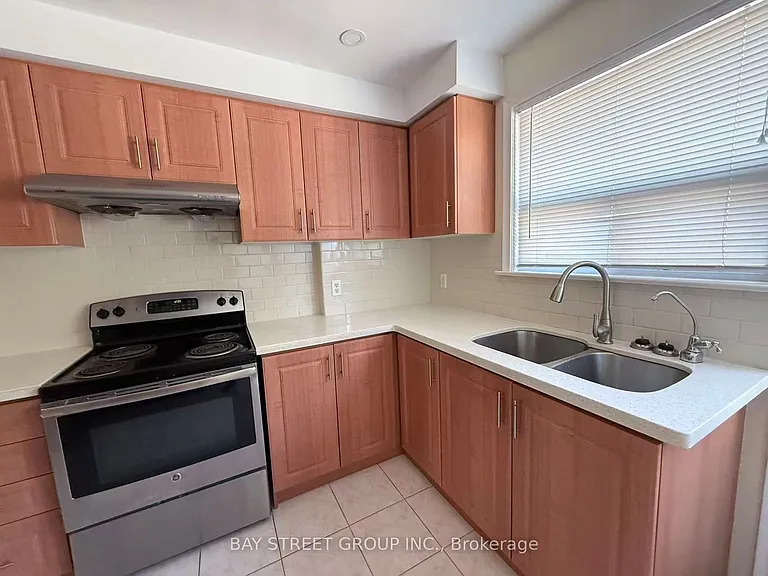 366 Highfield Rd — Photo 12