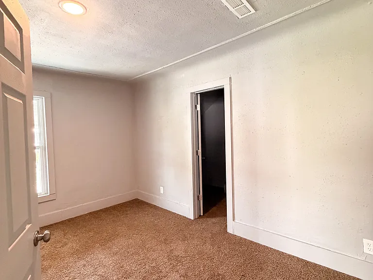13225 Santa Rosa Dr — Photo 9