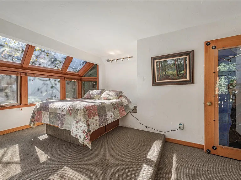 400 Grimsel Pass Rd — Photo 22