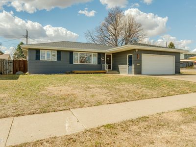 1116 N 29th St, Bismarck, ND, 58501