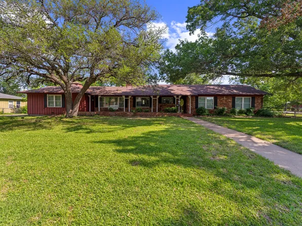 7179 Richland Rd, Richland Hills, TX 76118