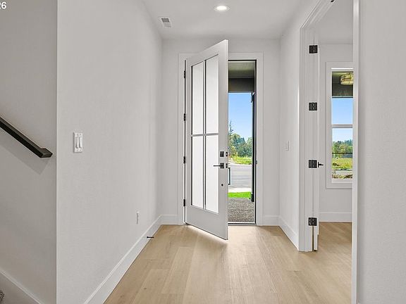 4th image of 3525 N 11th Cir