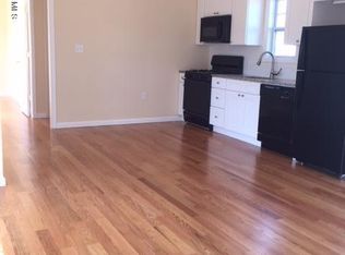 60 5th St, Highlands, NJ 07732