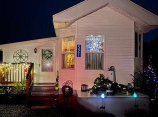 3205 Sandridge Rd, Ilwaco, WA 98624