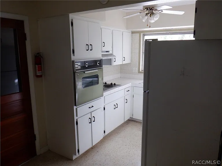3415 S Diamond Ave — Photo 26