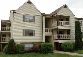 1st image of 102 Chesterfield Ln APT 103