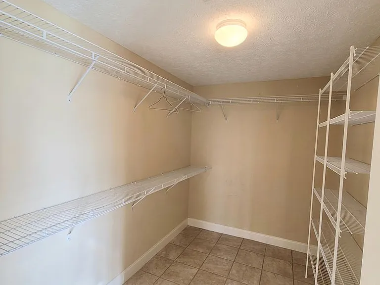 103 Parkview Ln — Photo 35