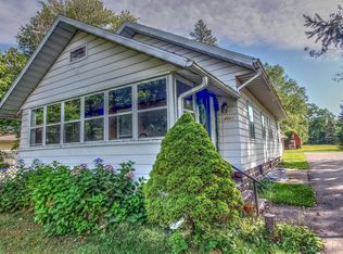 2523 S 3rd St, Niles, MI 49120