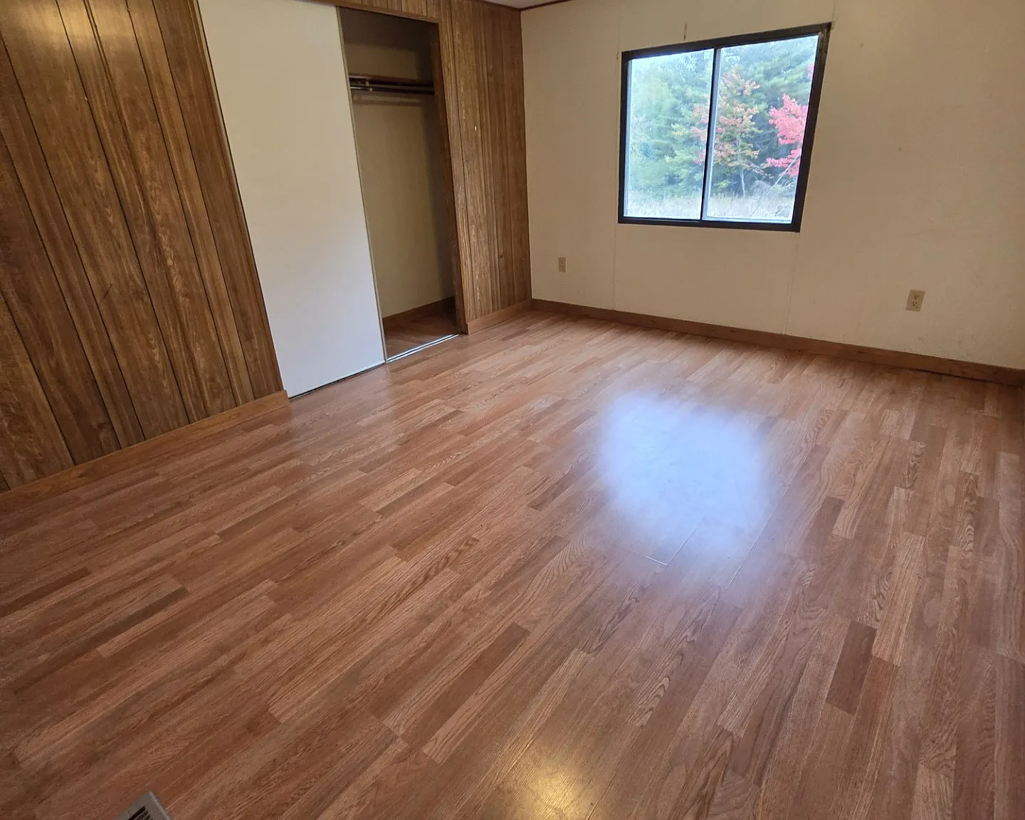 2 bed, 896 sqft, $1,400 — Photo 4