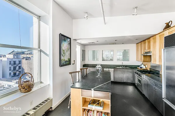 Rented by Sotheby's International Realty | media 5