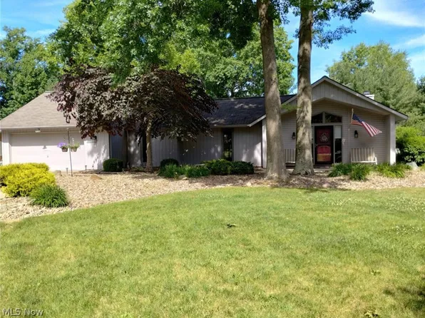 9975 Priem Rd, Strongsville, OH 44149