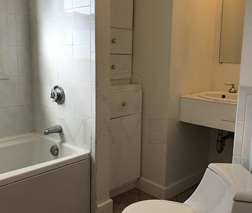 4th image of 101 Heath St #2