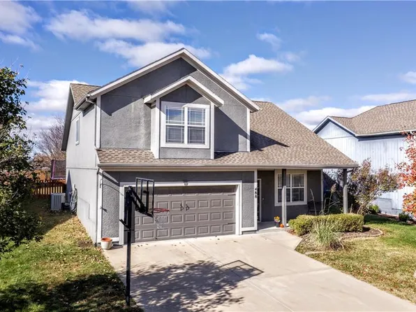488 S 137th St, Bonner Springs, KS 66012
