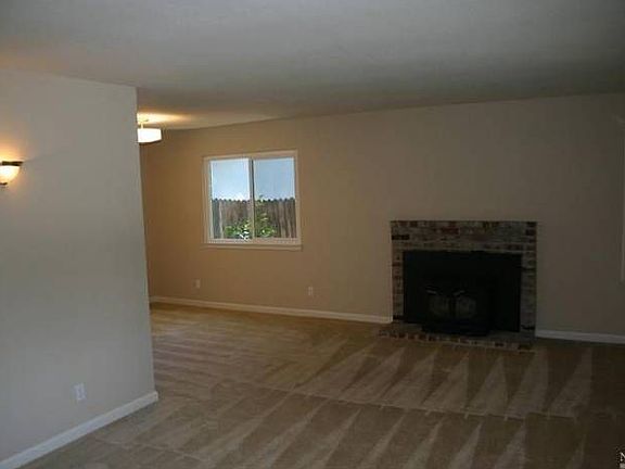 3rd image of 1160 W F St