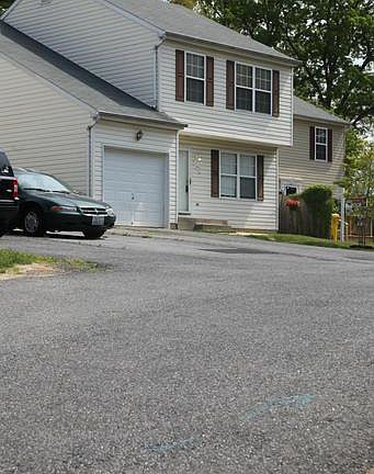 2nd image of 142 Overlea Dr