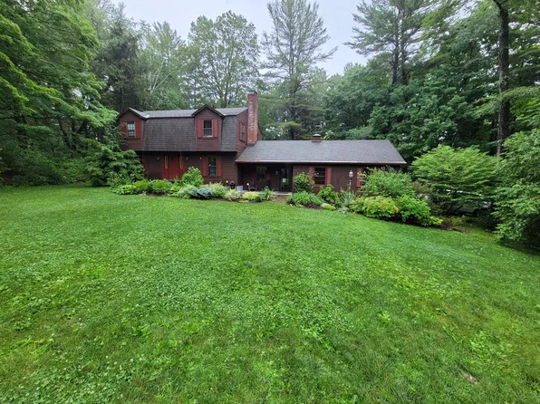 47 Pine Knoll Rd, Lenox, MA 01240
